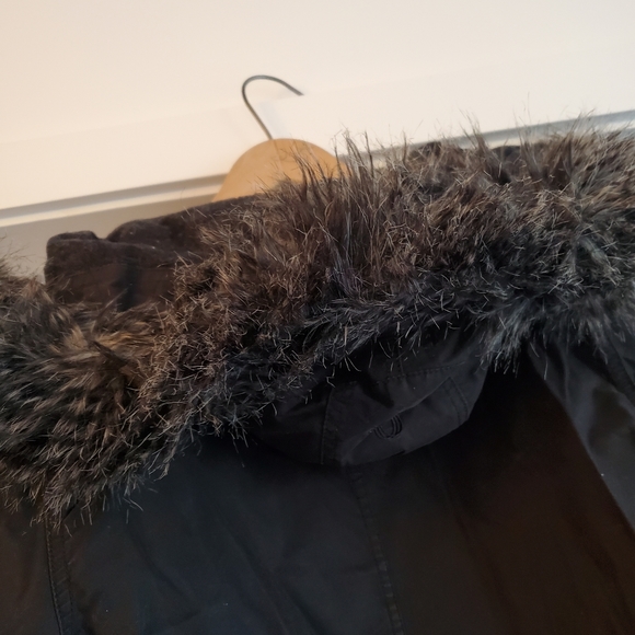 Aritzia TNA Britannia Parka Size Medium - Picture 6 of 6